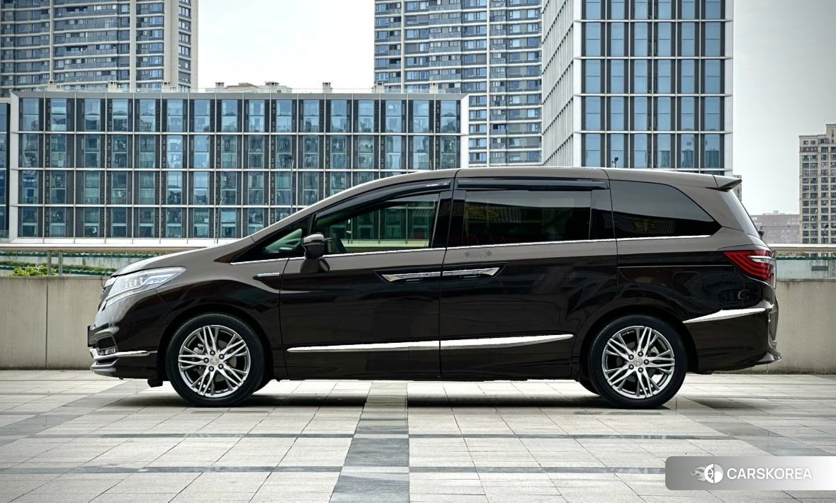 Honda Elysion id 4453701 из Китая 8