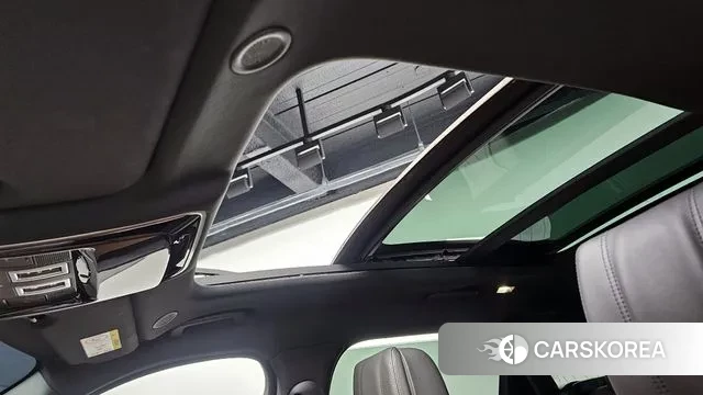 Land Rover Range Rover Velar id 3624358 из Кореи 8