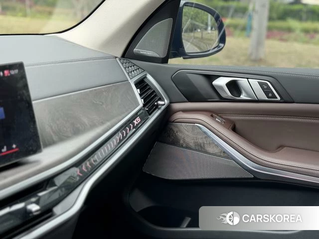 BMW X5 id 4241136 из Китая 8