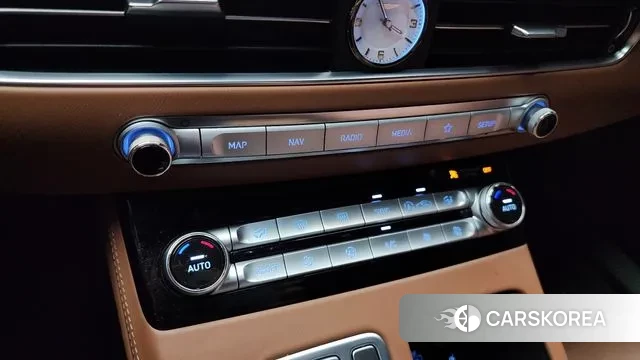 Genesis G90 id 3039112 из Кореи 8