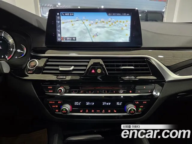 BMW 5 Series (G30) id 2647603 из Кореи 8