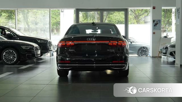 Audi A8 id 4380719 из Китая 8
