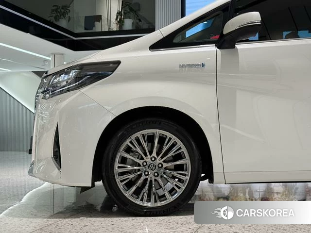 Toyota Elfa id 4313873 из Китая 8