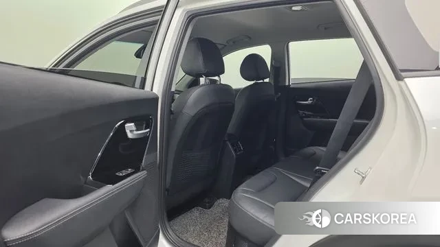 Kia The New Niro id 3759629 из Кореи 8