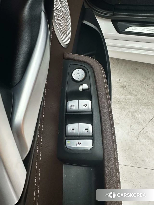 BMW 1 series id 4276742 из Китая 8