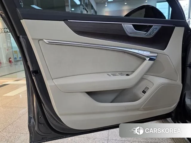 Audi A6 (C8) id 3757845 из Кореи 8