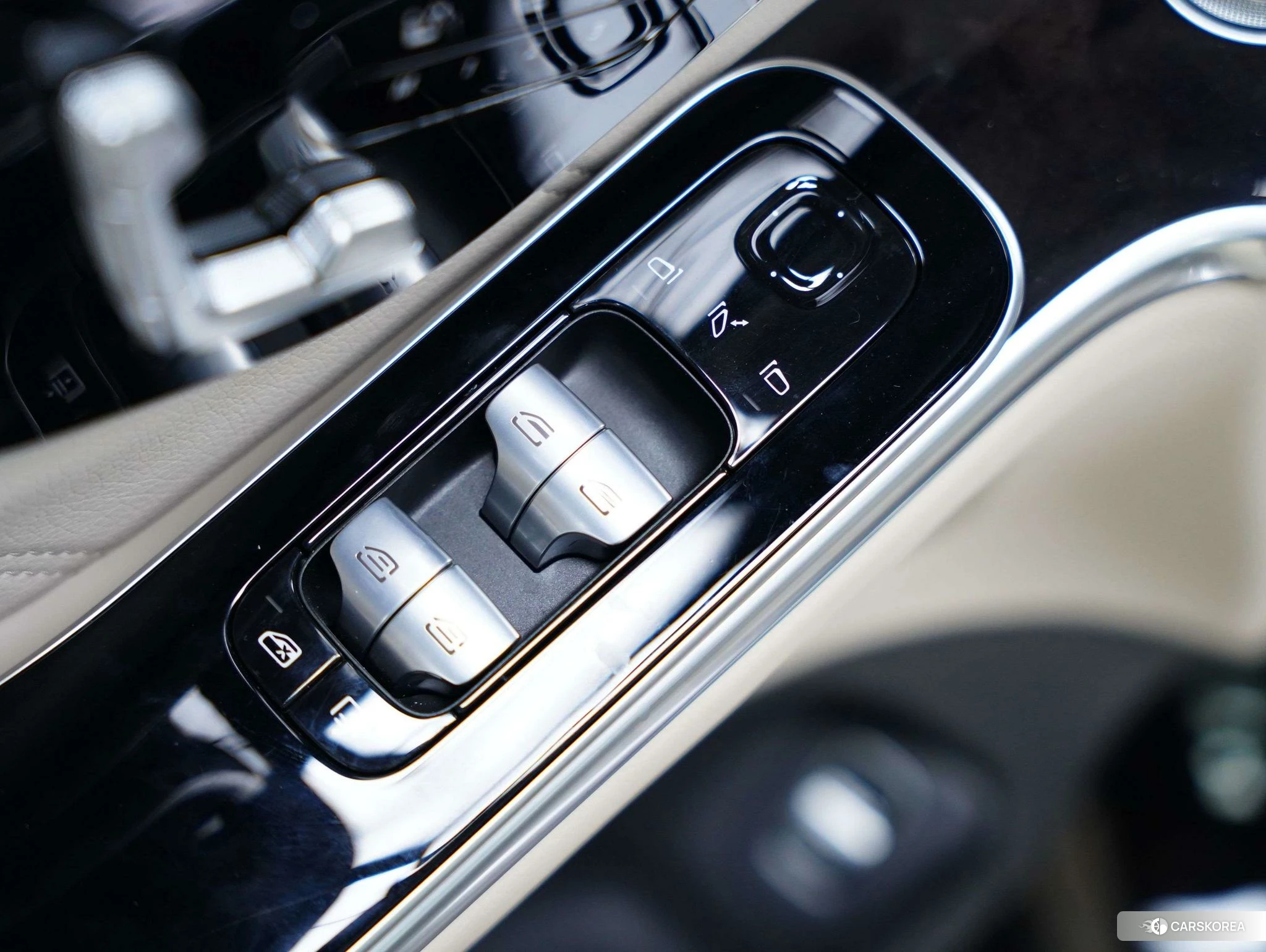 Mercedes-Benz Maybach S-class id 4512386 из Китая 8