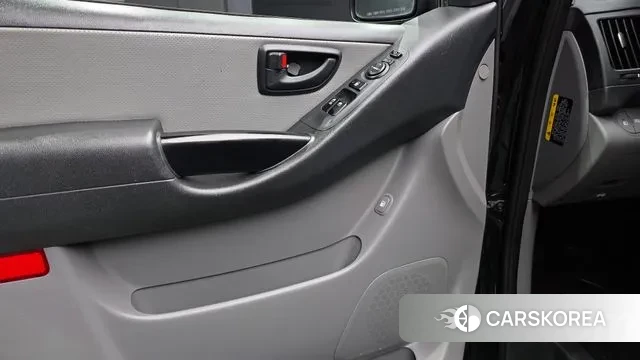 Hyundai The New Grand Starex id 3692856 из Кореи 8