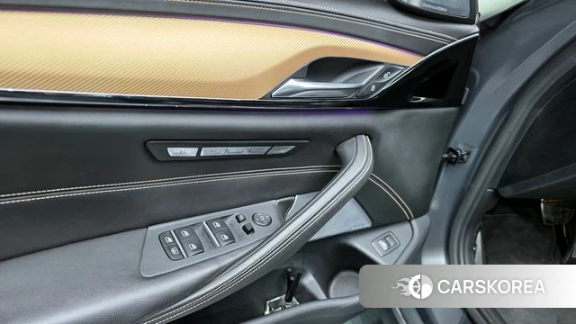 BMW M5 (F90) id 3813718 из Кореи 8