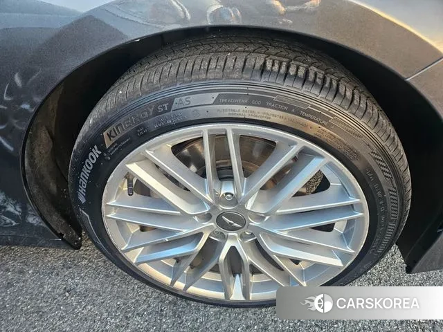 Genesis G70 id 3536049 из Кореи 8