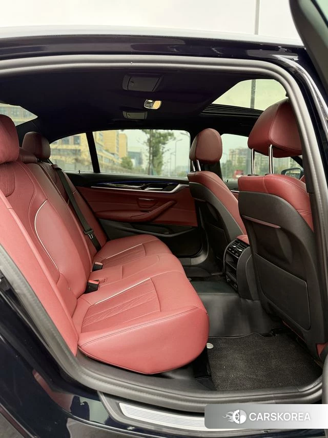 BMW 5 series id 4257165 из Китая 8