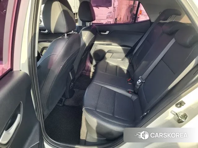 Kia Stonic id 2962035 из Кореи 8