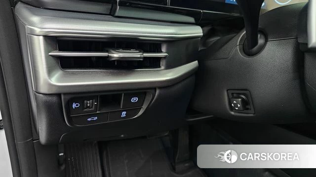 Hyundai Grandeur (GN7) id 4292212 из Кореи 8