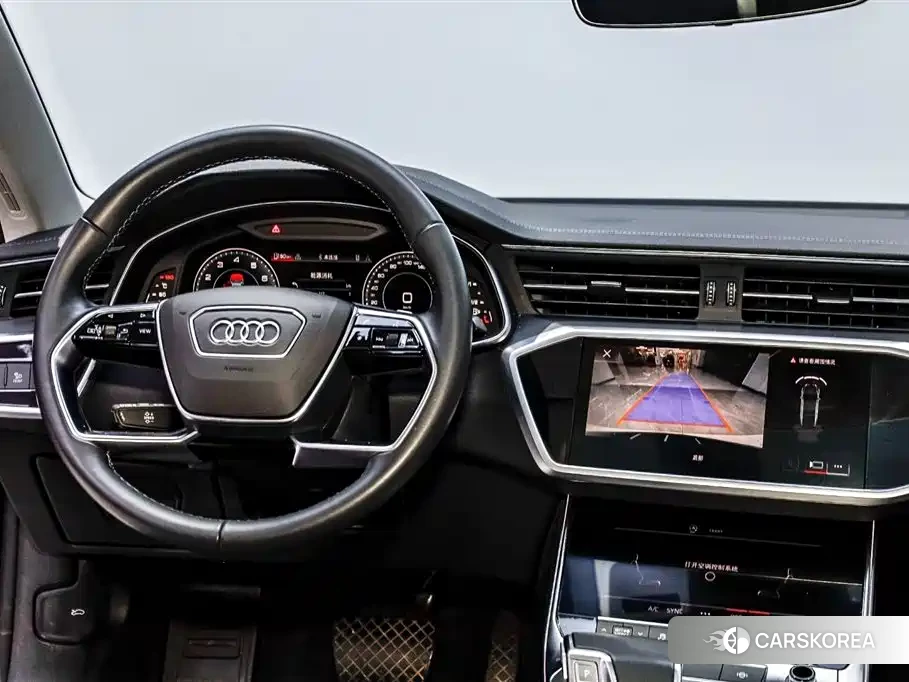 Audi A7L id 4538692 из Китая 8