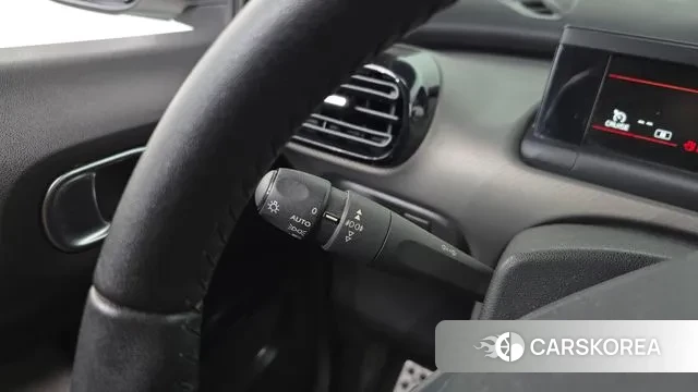 Citroen / DS C4 Cactus id 3514955 из Кореи 8