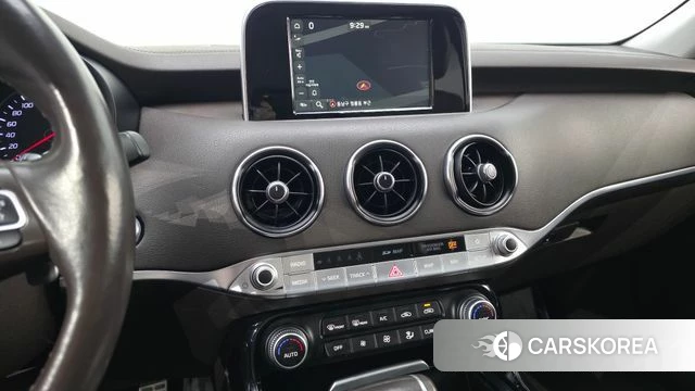 Kia Stinger id 4225852 из Кореи 8