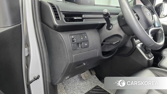 Hyundai Staria id 4303718 из Кореи 8