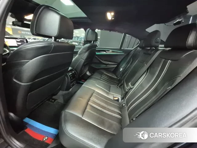 BMW 5 Series (G30) id 3572316 из Кореи 8