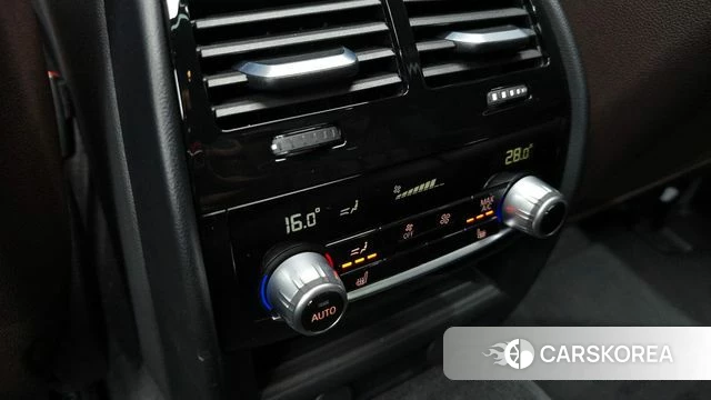 BMW 5 Series (G30) id 4397377 из Кореи 8
