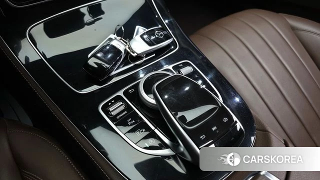 Mercedes-Benz E-Class W213 id 4595446 из Кореи 8