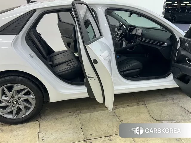 Hyundai The New Avante (CN7) id 3393740 из Кореи 8