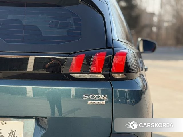Peugeot 5008 id 3863691 из Китая 8