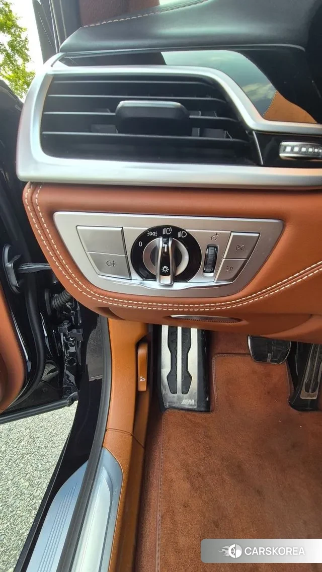 BMW 7 Series (G11) id 3269996 из Кореи 8