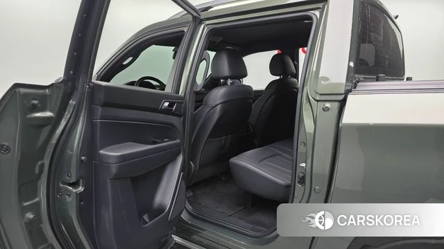 Ssangyong The New Rexton Sports Cannes id 4224215 из Кореи 8