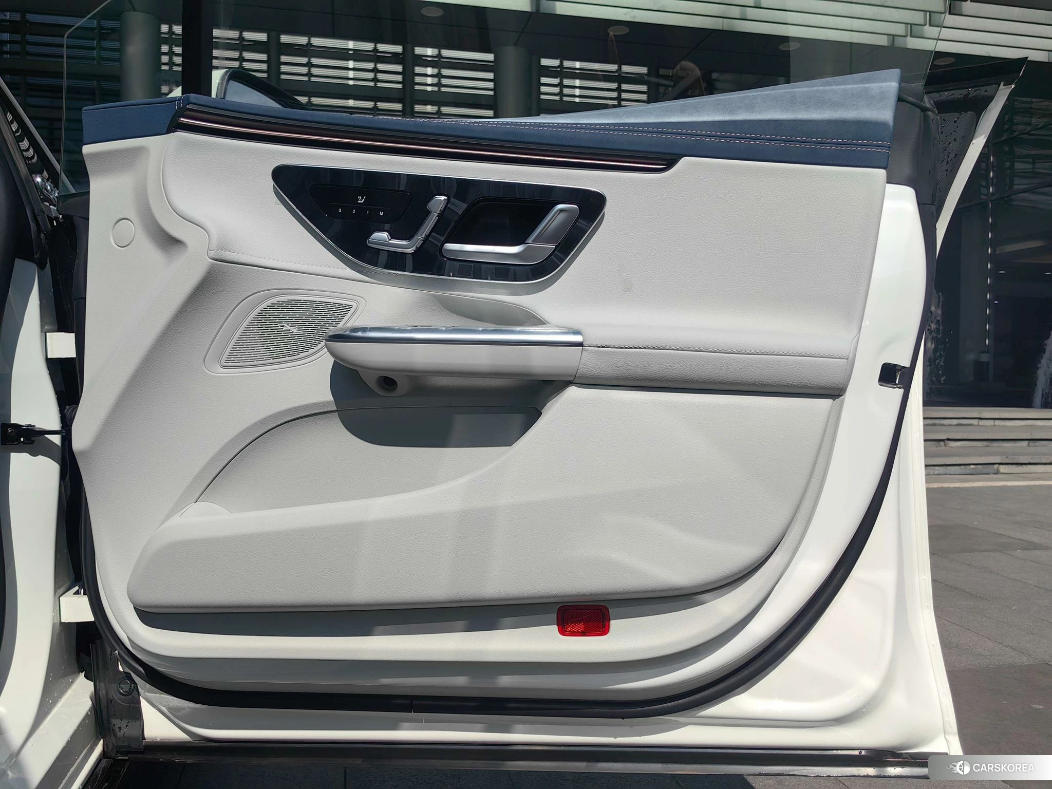 Mercedes-Benz EQE id 4479724 из Китая 8