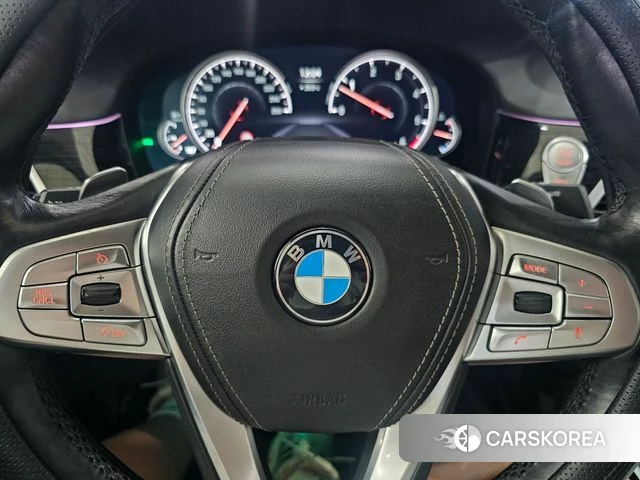 BMW 7 Series (G11) id 4393642 из Кореи 8