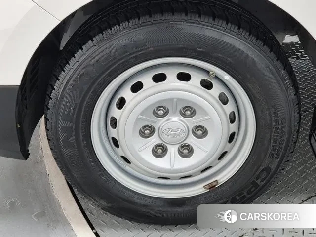 Hyundai The New Grand Starex id 2707569 из Кореи 8