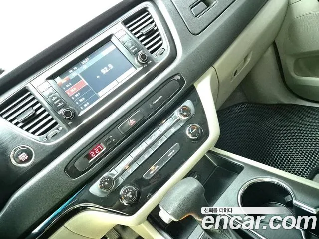 Kia The New Carnival id 2667439 из Кореи 8