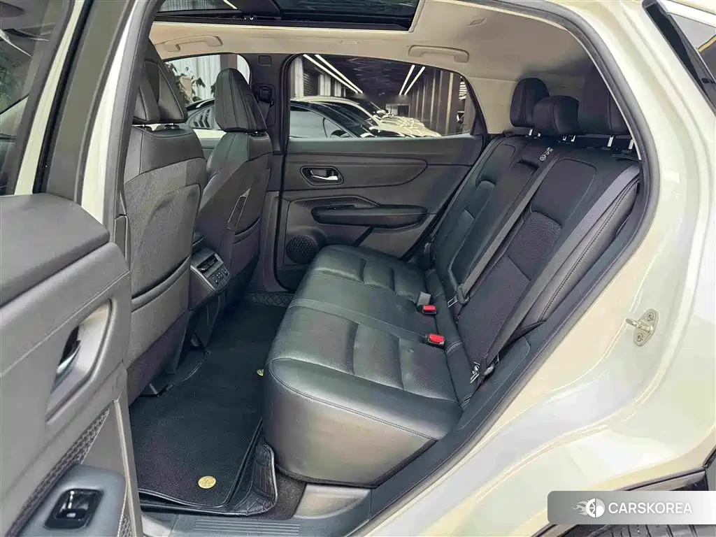 Nissan Ariya id 4600362 из Китая 8