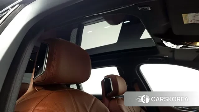 BMW 7 Series (G70) id 3684476 из Кореи 8