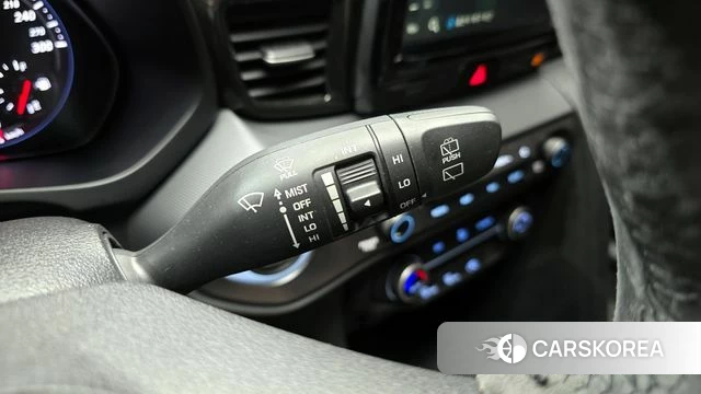 Hyundai Veloster (JS) id 4188252 из Кореи 8