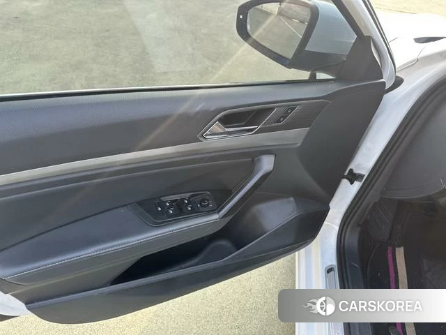 Volkswagen Lavida id 4359297 из Китая 8