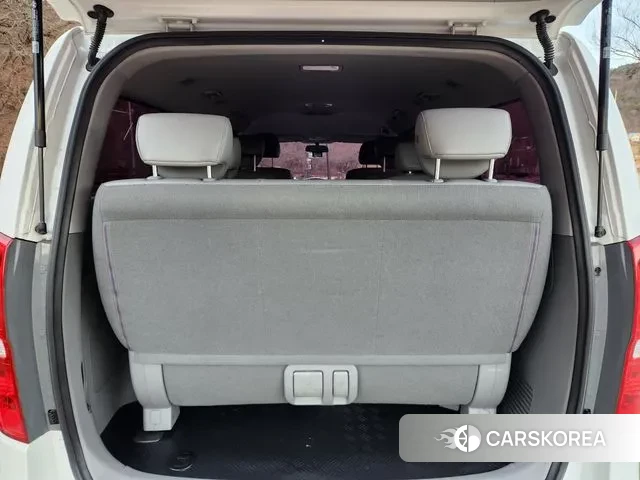 Hyundai The New Grand Starex id 3547739 из Кореи 8