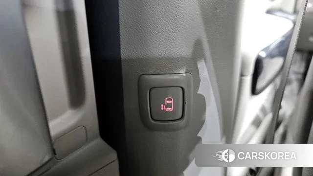 Kia The New Carnival id 3698596 из Кореи 8