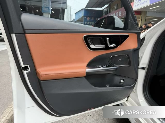 Mercedes-Benz Class C id 4313599 из Китая 8