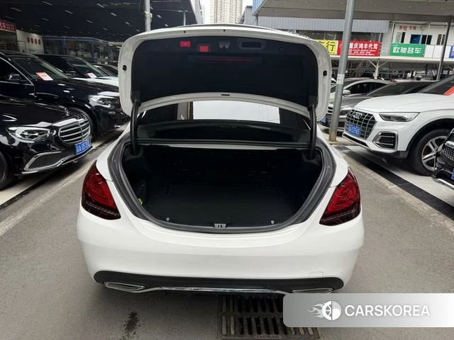 Mercedes-Benz Class C id 4275363 из Китая 8