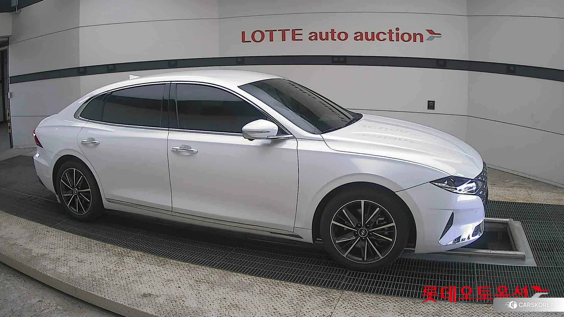 Hyundai Grandeur id 4296820 из Кореи 8