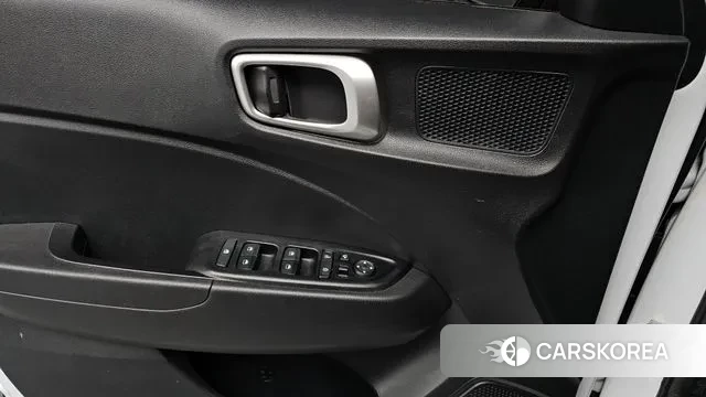 Hyundai Venue id 3432672 из Кореи 8