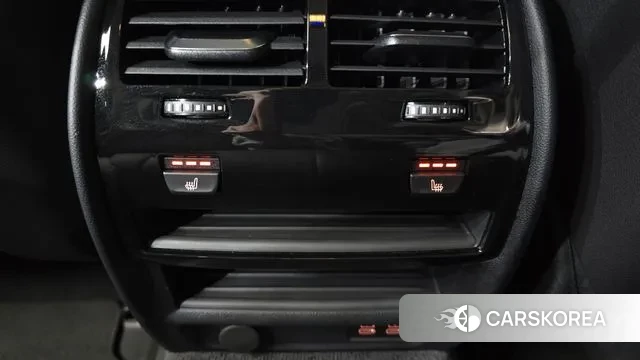 BMW 5 Series (G30) id 3787698 из Кореи 8