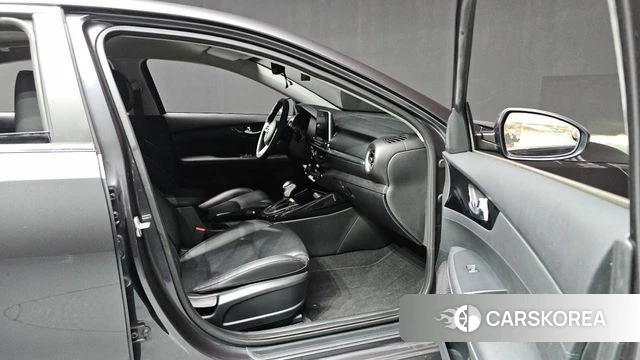 Kia Come New K3 id 4609852 из Кореи 8