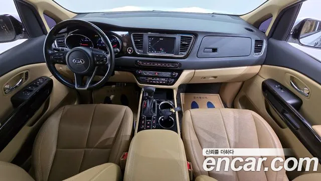 Kia The New Carnival id 2699098 из Кореи 8