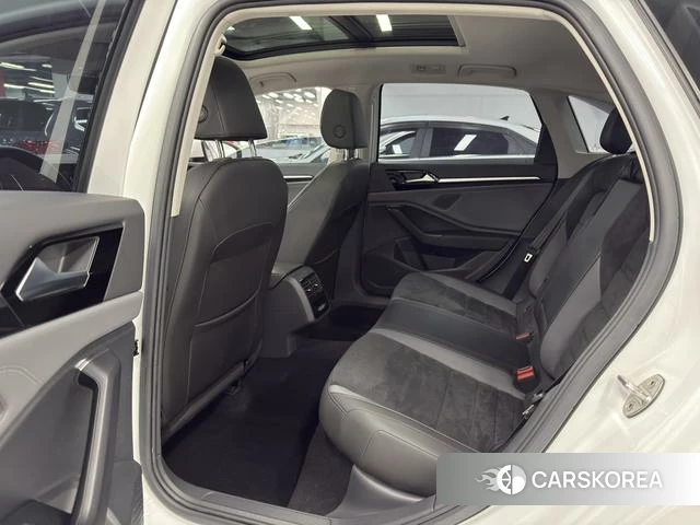 Volkswagen Sagitar id 4213228 из Китая 8