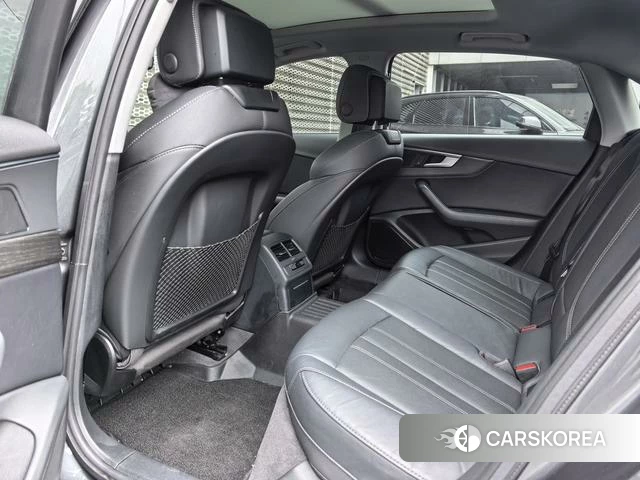 Audi A4L id 3939343 из Китая 8