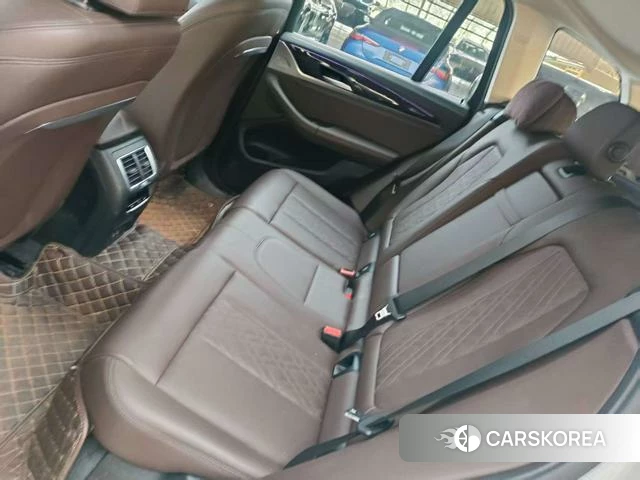 BMW X3 id 4207375 из Китая 8