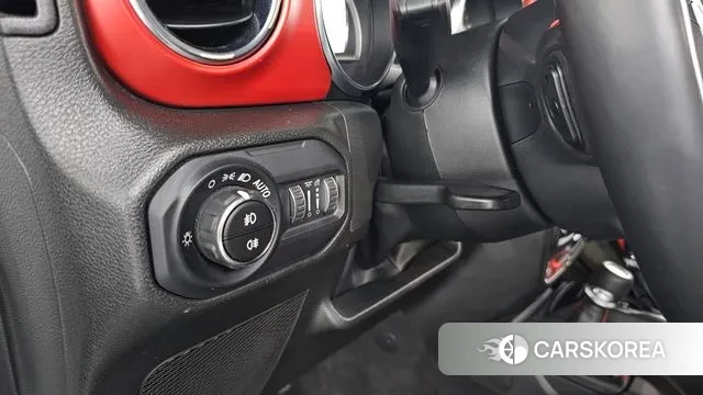 Jeep Wrangler (JL) id 2963981 из Кореи 8