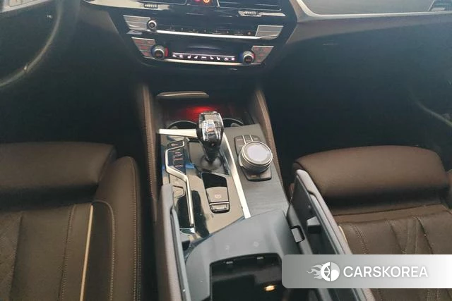 BMW 5 series id 4260407 из Китая 8